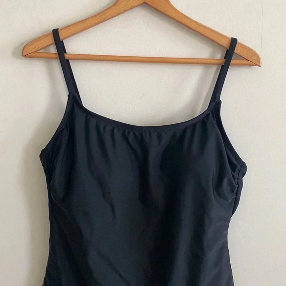 HURLEY black caged back ONE PIECE SWIMSUIT - Picture 2 of 7